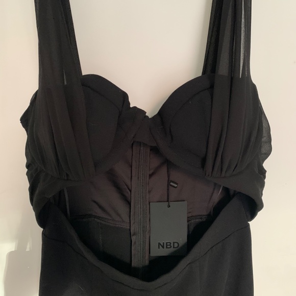 NEW Stas Black Jumpsuit NBD - Picture 3 of 3